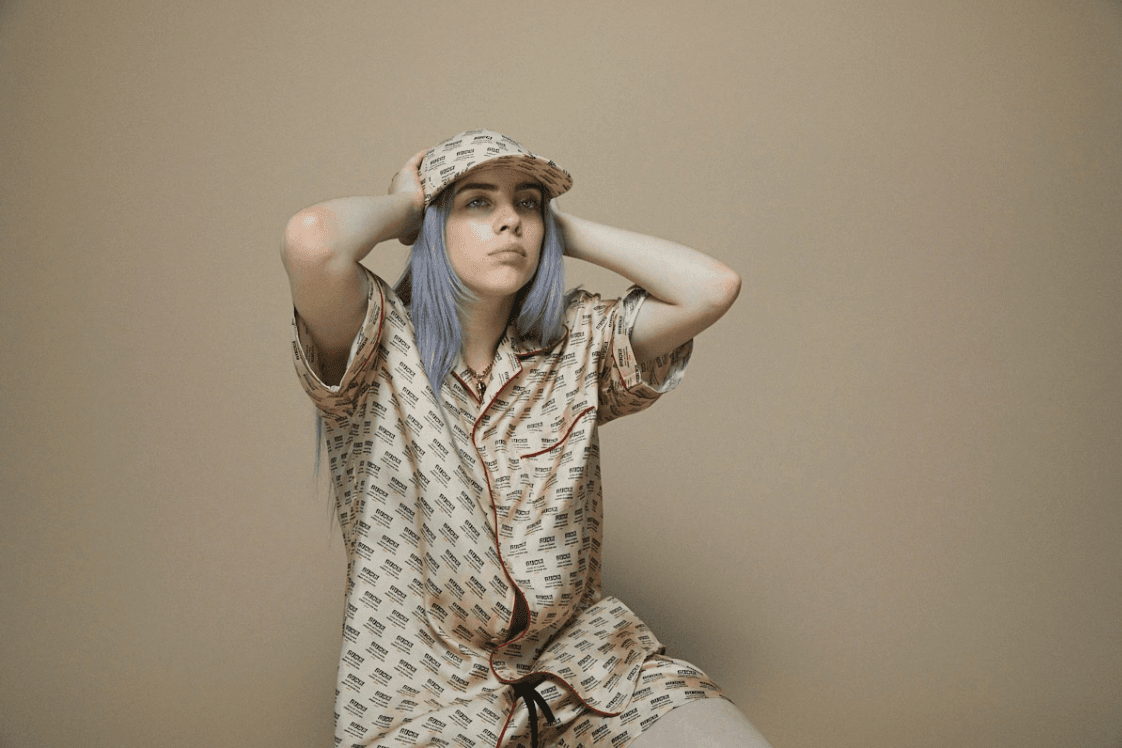 Billie Eilish is truly unstoppable. She’s been releasing so many hits this year and she JUST put out “when the party’s over” a song she made with her brother Finneas O’Connell and now she released the stunning video to match. The eerie visual is the brainchild of the young songstress who is