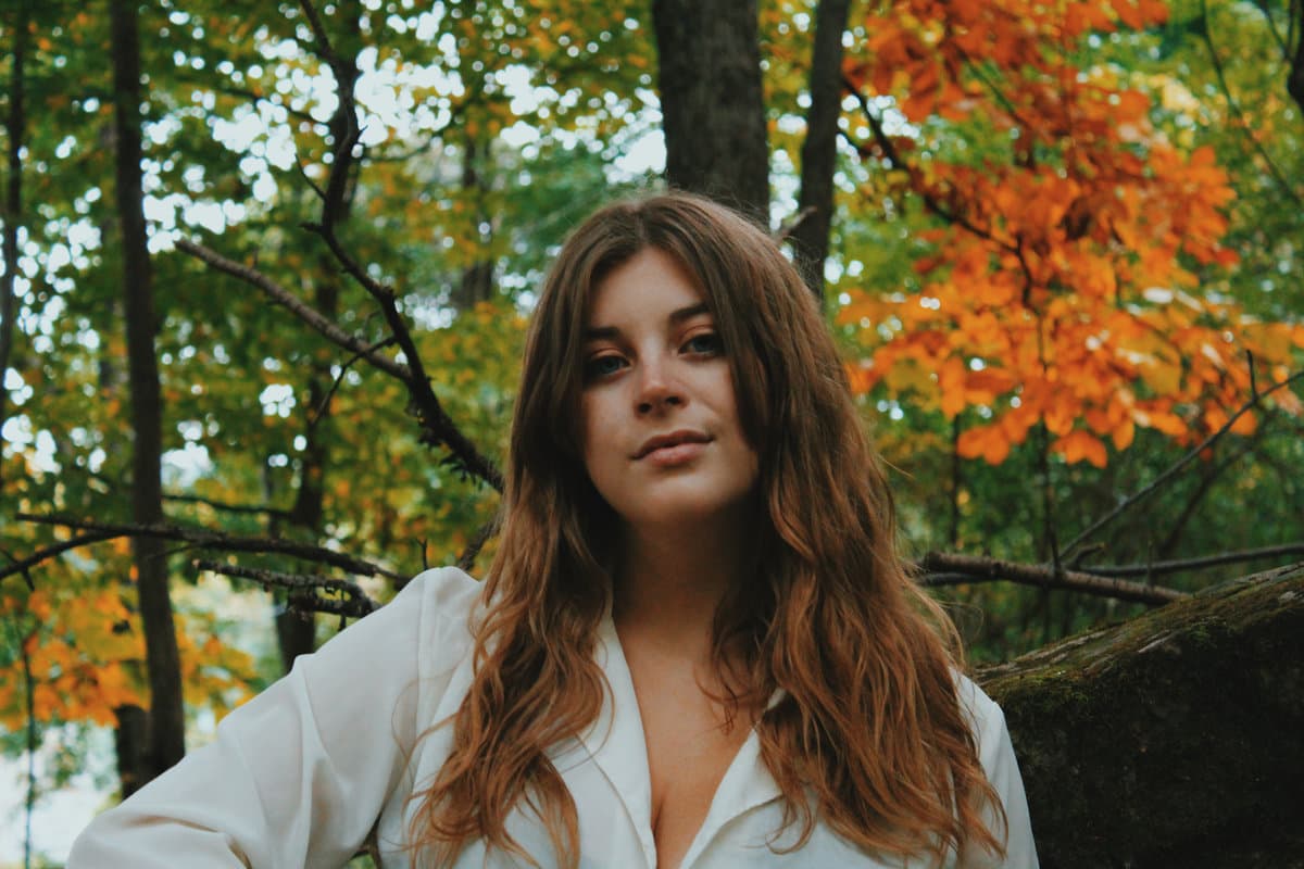 When I first heard Sarah Gross on her song “Arizona” I was floored by her voice. It’s sweet and light but the way her voice hangs on to each word it’s captivating. Her songwriting is poetic and relatable and we’re betting she’s going to be big deal. We talked to her about the album, how corona