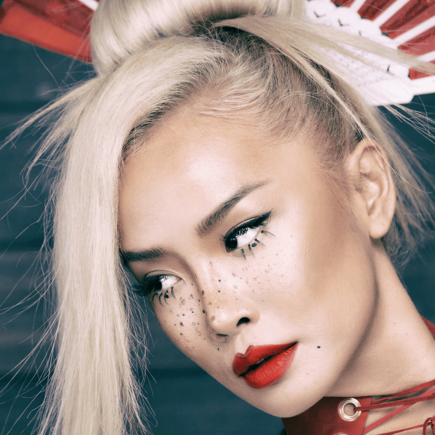 Catina Mezereon’s Bold Sound Is What You Need