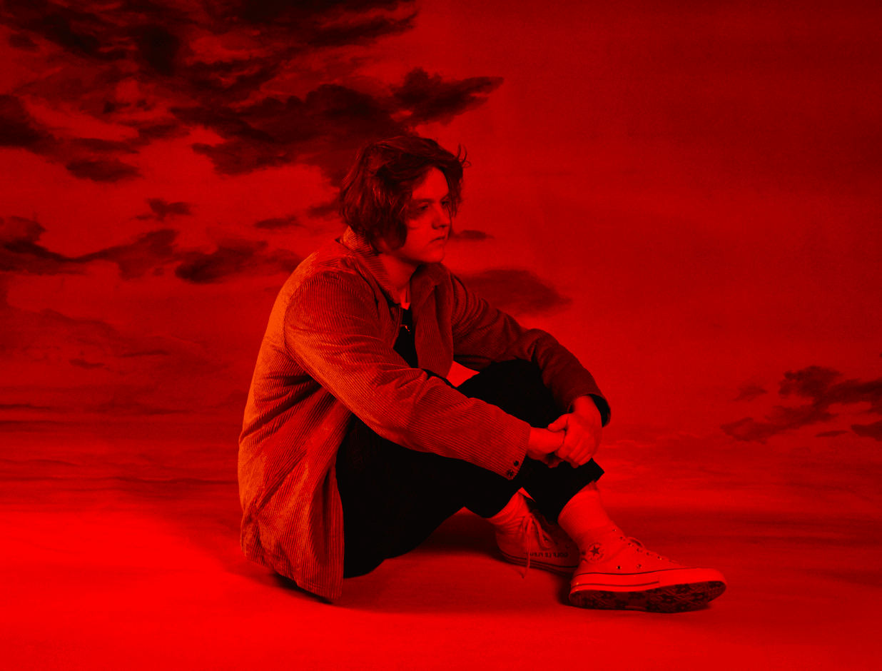 Lewis Capaldi, the King of Sunglasses and Ballads