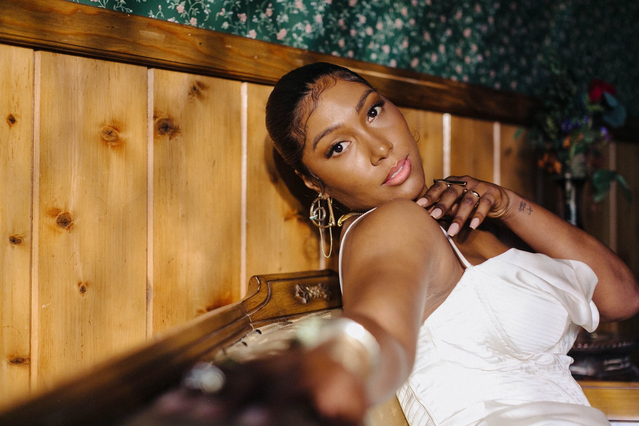 Sahn Debuts Mindful New Single, “angelsxdemons”