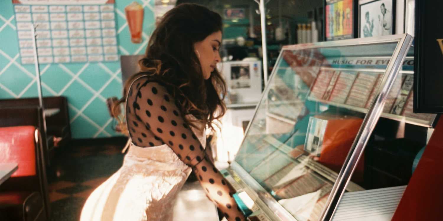 Lauren Giraldo is a busy girl. Her new series Lady Bits is packed with female empowerment and honest conversations on women’s rights and gender equality, but asides from that this boss lady is about to take on the world with her new single, “Only Lovers,” and will be embarking on a U.S. tour