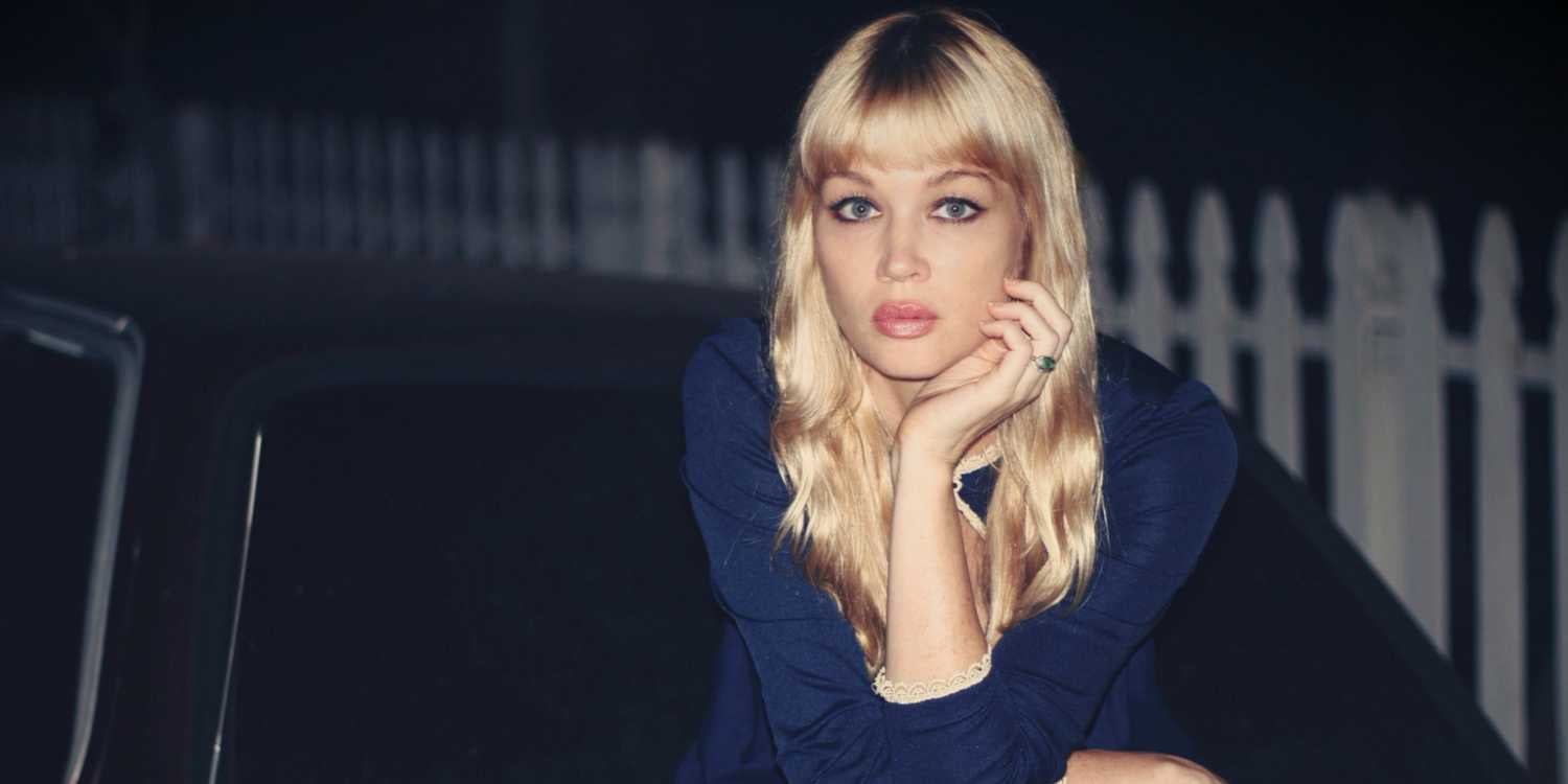 CAT’s Sultry Voice Will Give You Chills