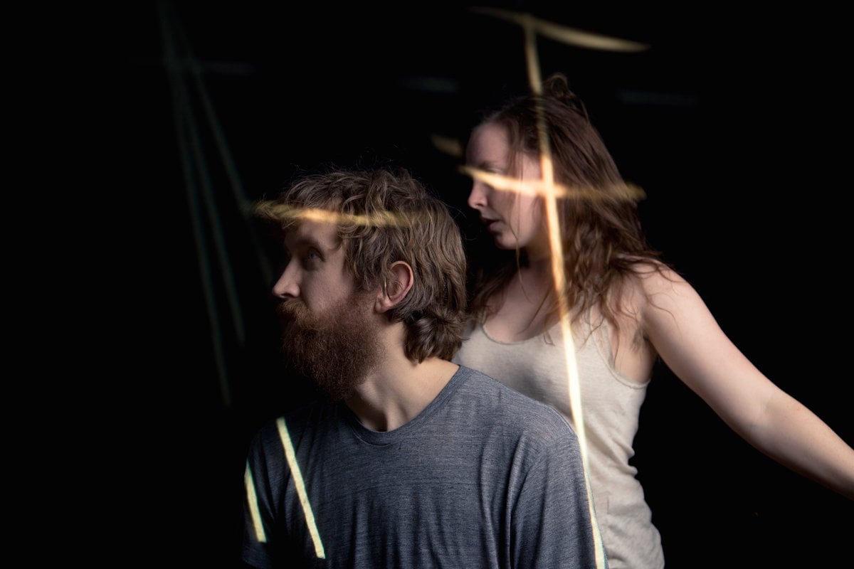 Sylvan Esso’s Dreamy Show Was An Otherworldly Experience