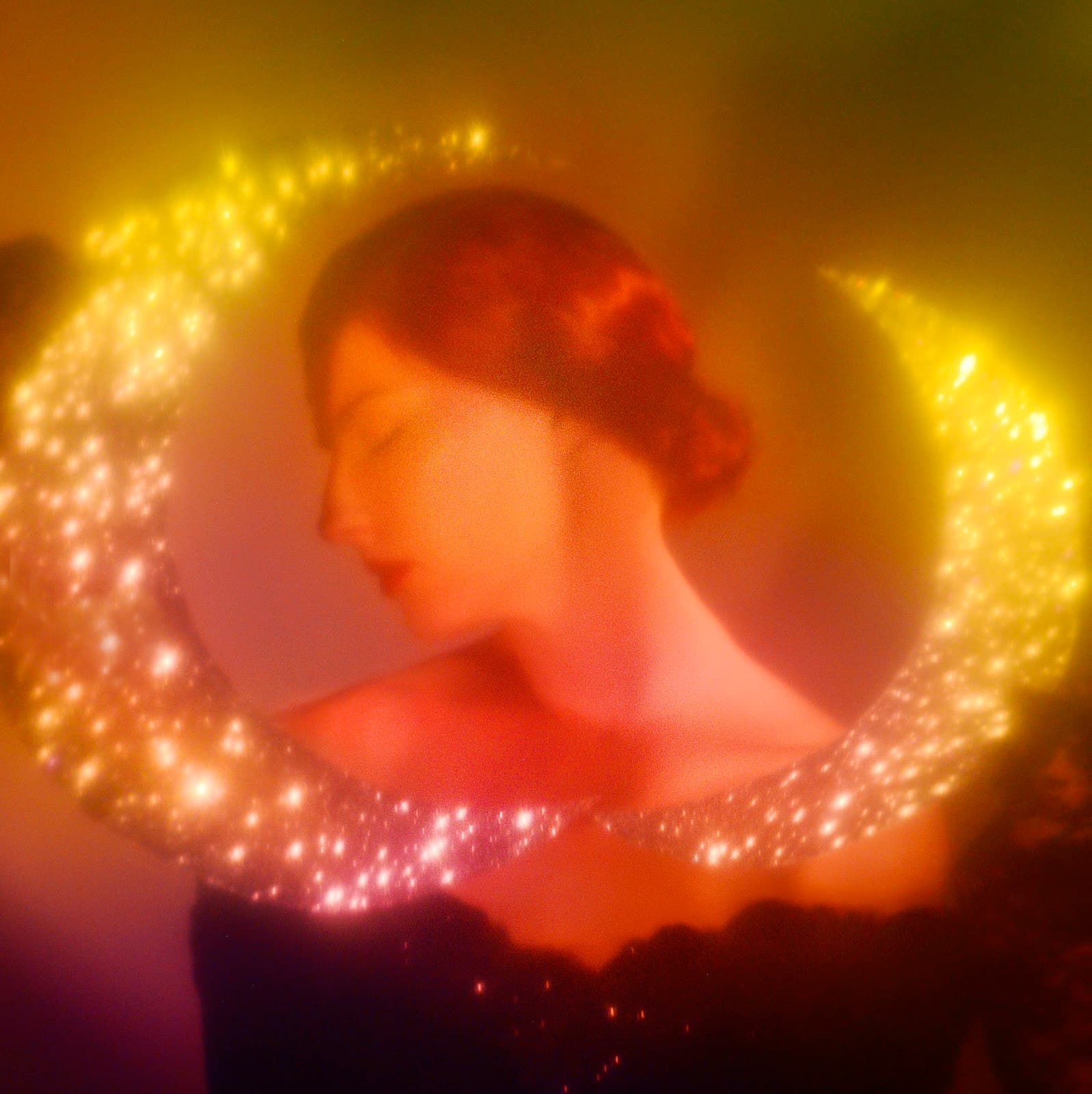 We love Karolina Rose, and she just released her shimmering new song “Going to Berlin.” The song is so catchy and manages to put a twist on the usual dance track. Lyrically, the track draws its inspiration from one of Karolina’s own personal inspirations—a bright, blossoming friend who dared to