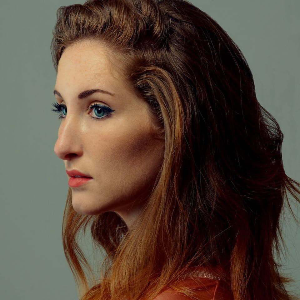 We love Lauren Marsh. Her sweet voice and personal lyrics always hit home for us. We talked to her about her new song “I Need You Now” and what has been inspiring her lately.