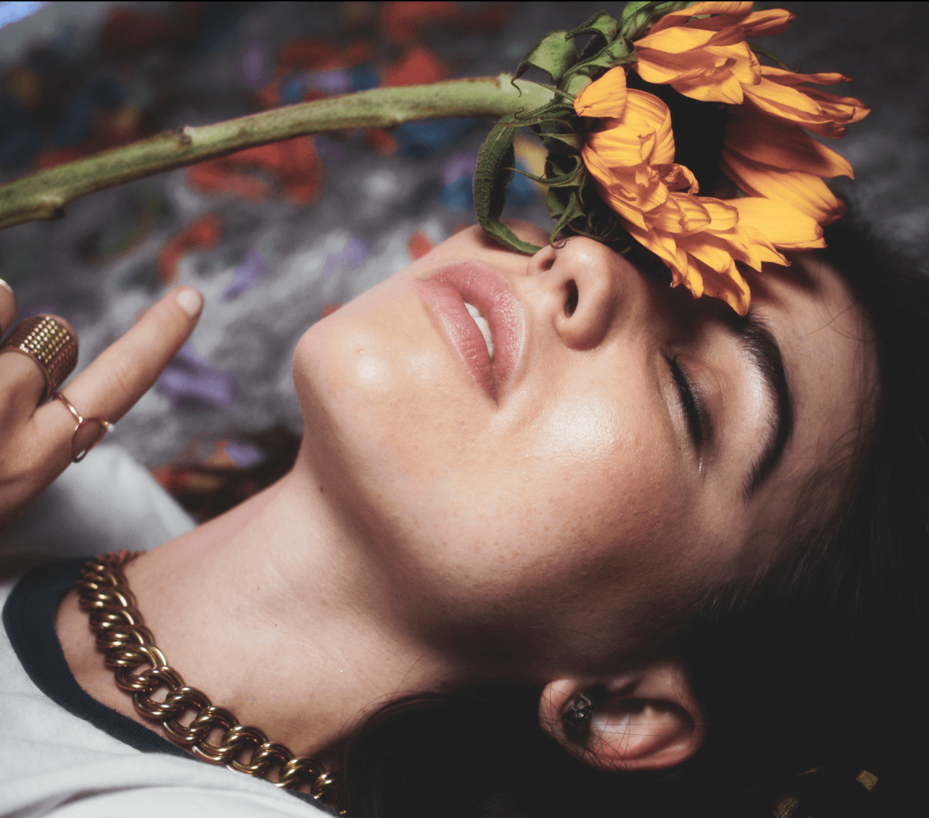 It’s no secret that we’re obsessed with FLAVIA. Her song “Til I Die” is truly such a jam. We talked to the up-and-coming artist about the gorgeous and emotional video for the song, those Dua Lipa comparisons, and why it was so important for her to have all representations of love. “Til I Die” is so