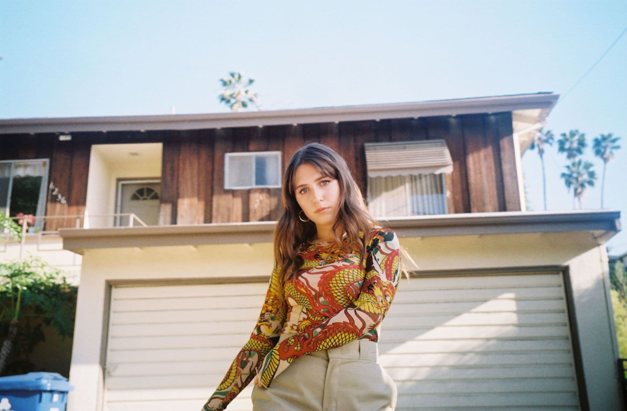 Lila Drew just dropped her gorgeous EP “locket (side one)” and I can’t get enough of her raw, vulnerable lyrics and intricate spacey sounds. We talked to her about the new EP and not taking shit from men. How did you get started in music? Lila: I get this question a lot, and I never really know how