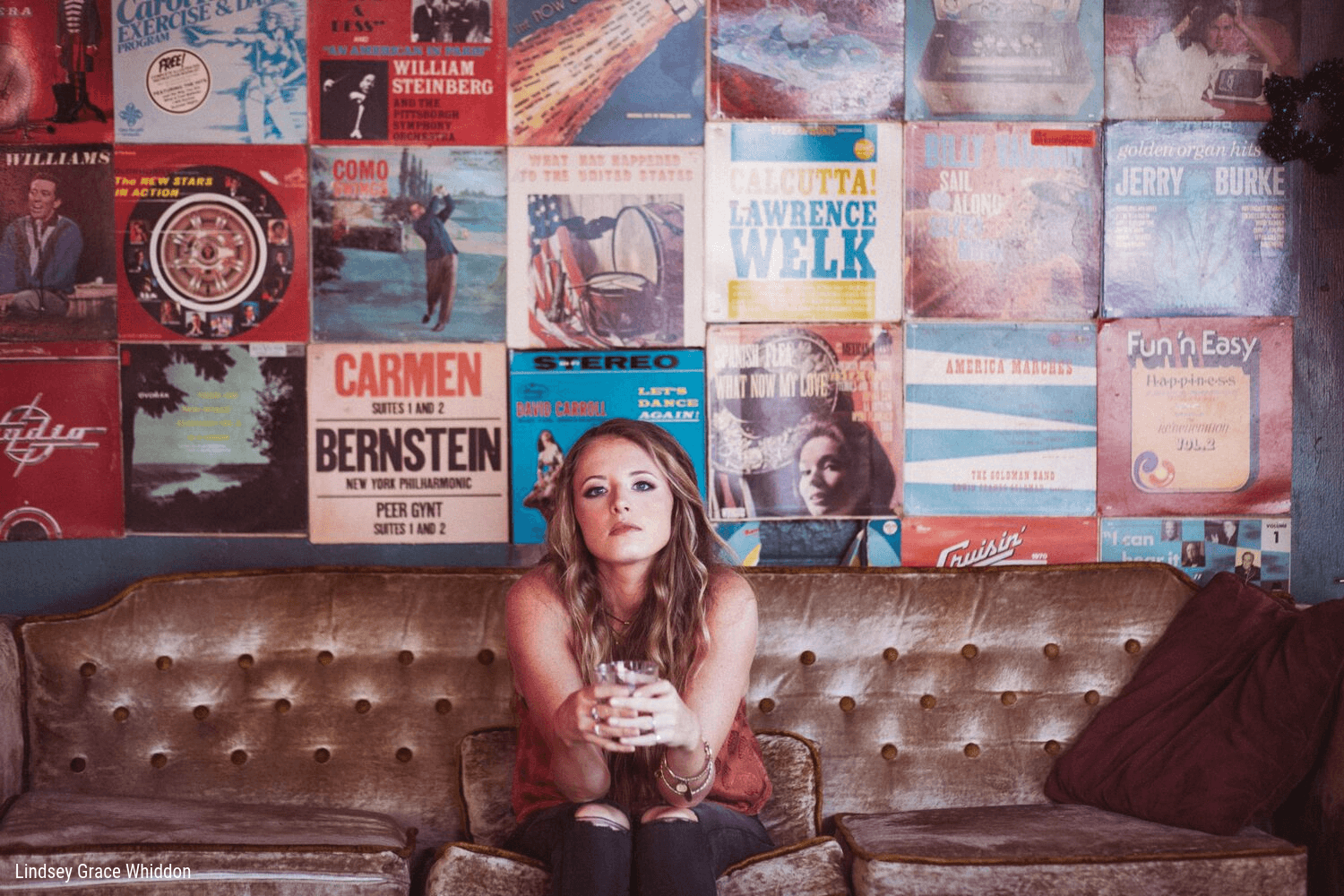 Emily Hackett just released her By The Moon EP and we were so hooked by her sweet voice and honest lyrics. We talked to the up-and-coming artist about the new EP and what’s been inspiring her lately. Emily!! How did you get started in music? It was a natural thing in my house. My dad was always