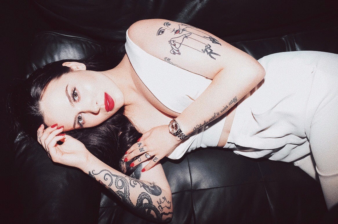 Anna Moon Is Doing Her Own Thing