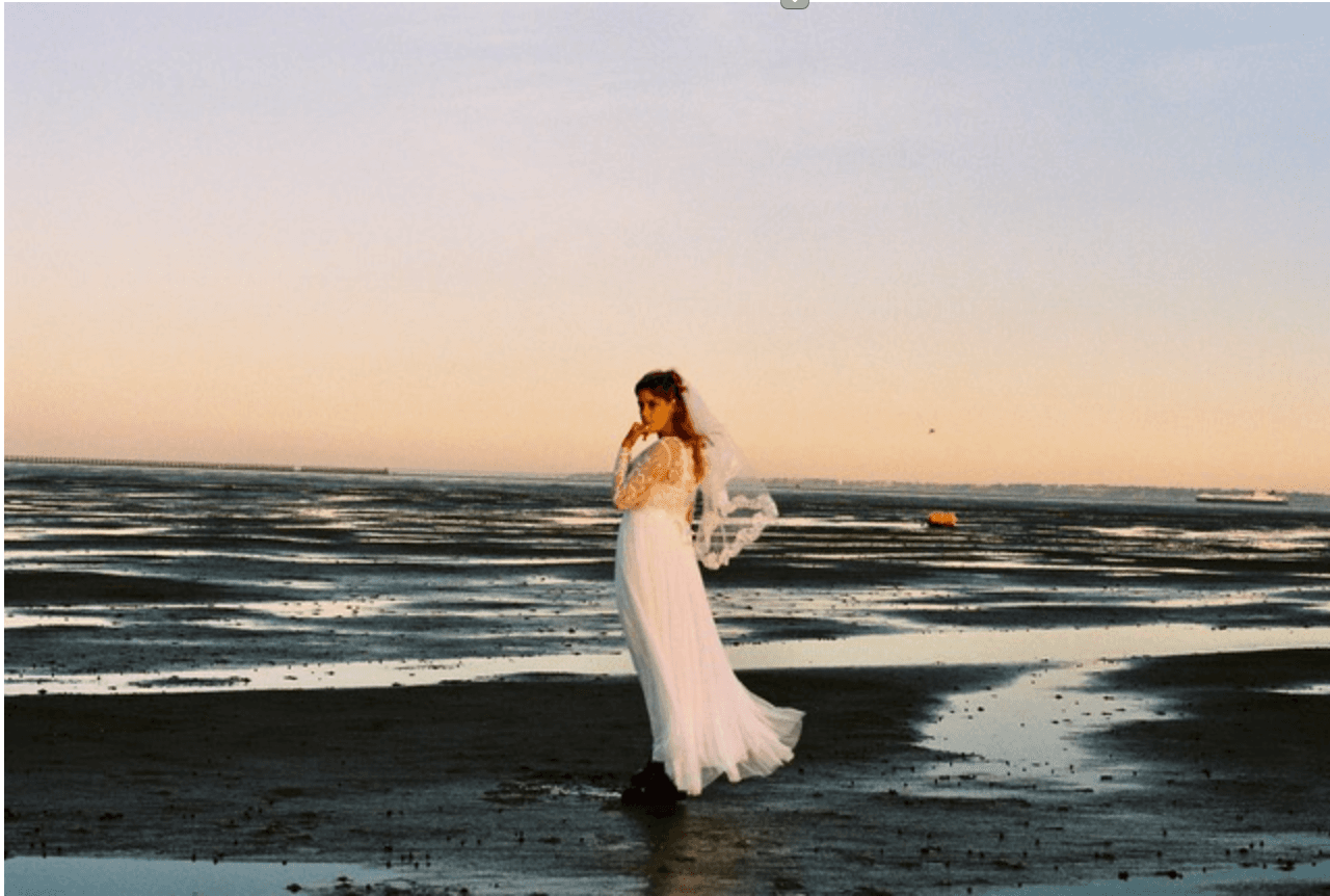 If you haven’t already added singer-songwriter Natalie Shay to your latest Spotify playlist, it is imperative you do so now. Shay recently released her five-track EP, NAKED, as well as an accompanying music video for the titular track. The 21-year-old is a classically trained musician from North