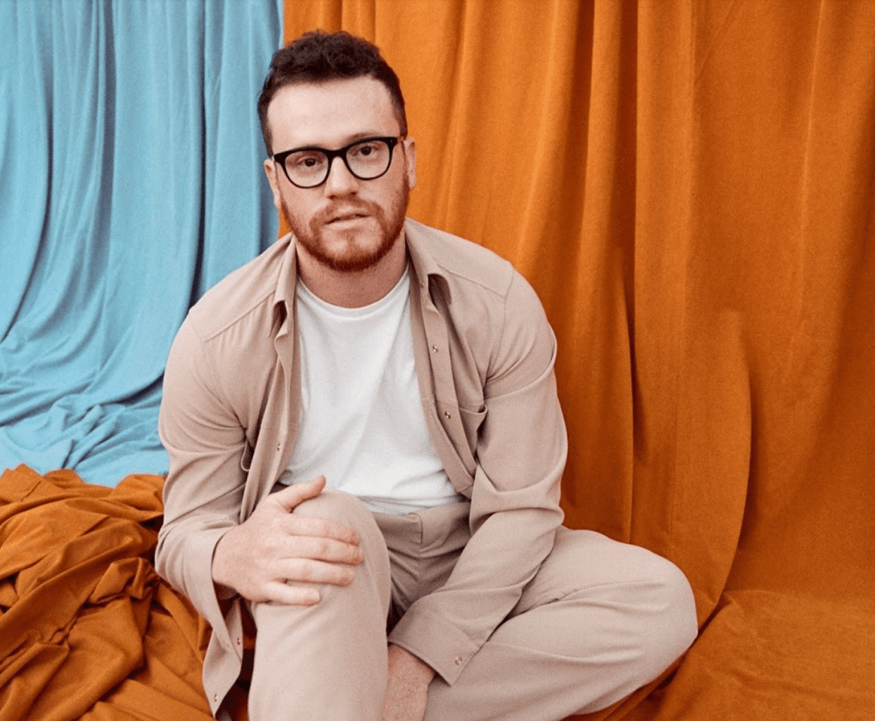 I adore Sam Fischer’s music so from one Sam to another, this interview was especially memorable. We talked about teens reminiscing about “The City” and his latest single, “Simple.” We’re so ready to see more of him this year and hopefully in real life, too! Check out our interview below. Sam, so