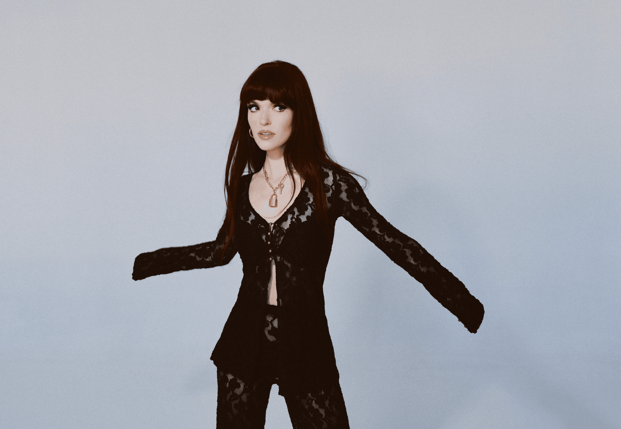 I first saw Lily Kincade on TikTok and was so hooked by her angelic voice. She has this ability to take a universal feeling and make it feel so specific it feels like you really get to know her on a super personal level. Her new song “3 Months” details the feeling of a breakup that is so hard to …