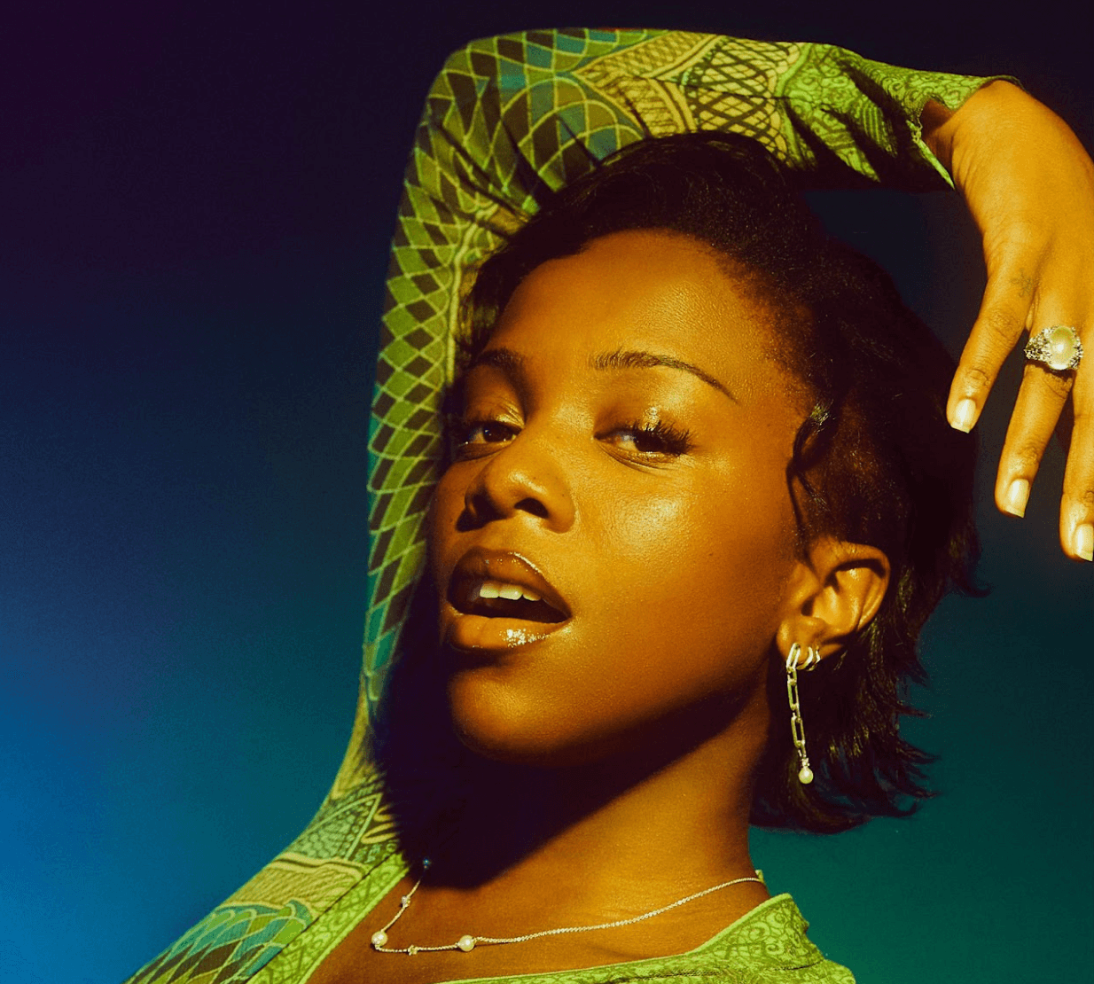 Rachel is known for her soulful vocals and lyrics that cut to the core. After her viral hit on TikTok, she’s continued to build on that success and release gorgeous music, establishing herself as one of the hottest up-and-comers right now. We talked to Rachel about the meaning behind her song and