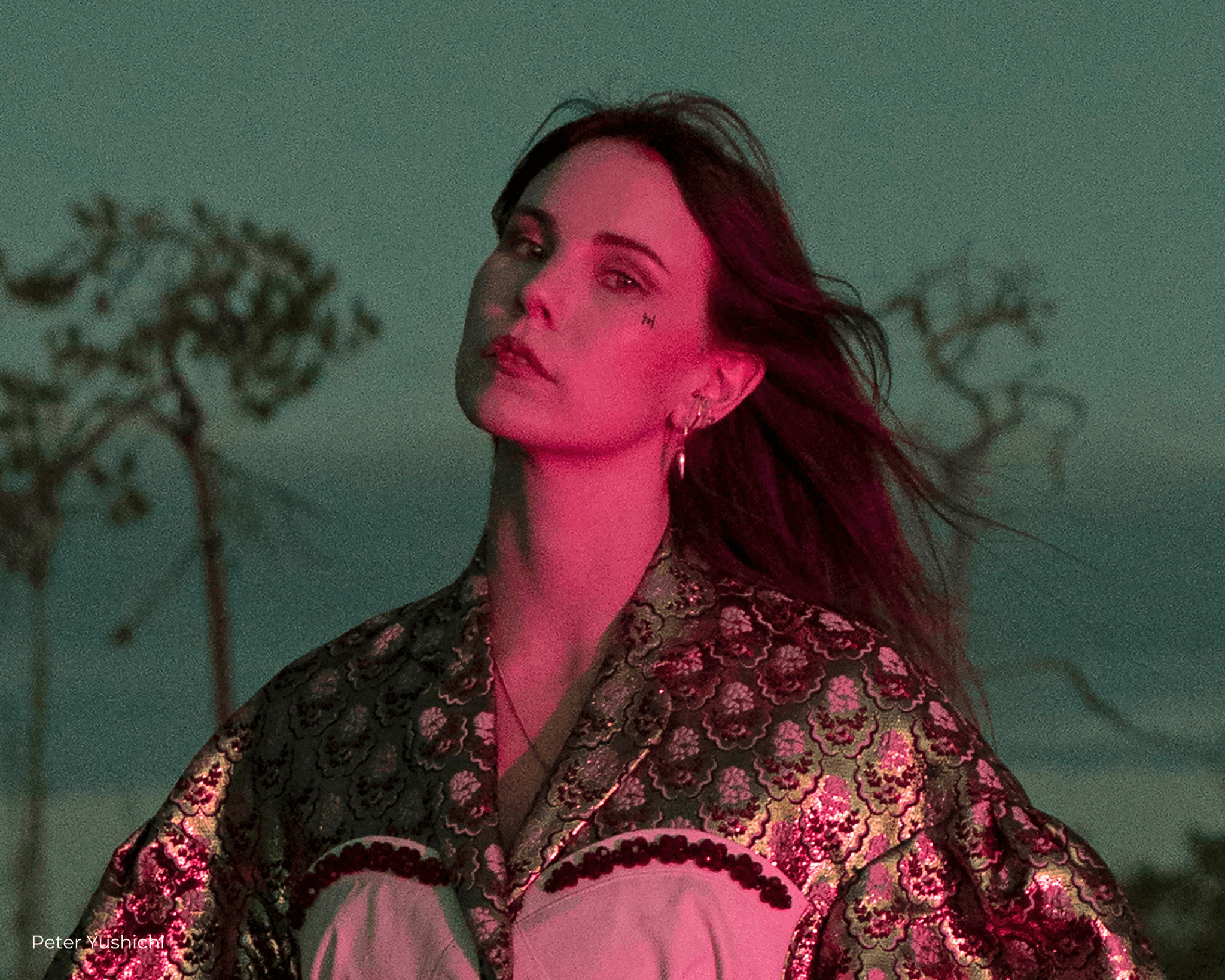 Skott’s latest release, her highly anticipated sophomore album “Roses N Guns” is just as, if not more, captivating than her previous releases. The Swedish singer/songwriter has been making huge waves in the industry. We were lucky enough to interview Skott and learn a bit more about the writing