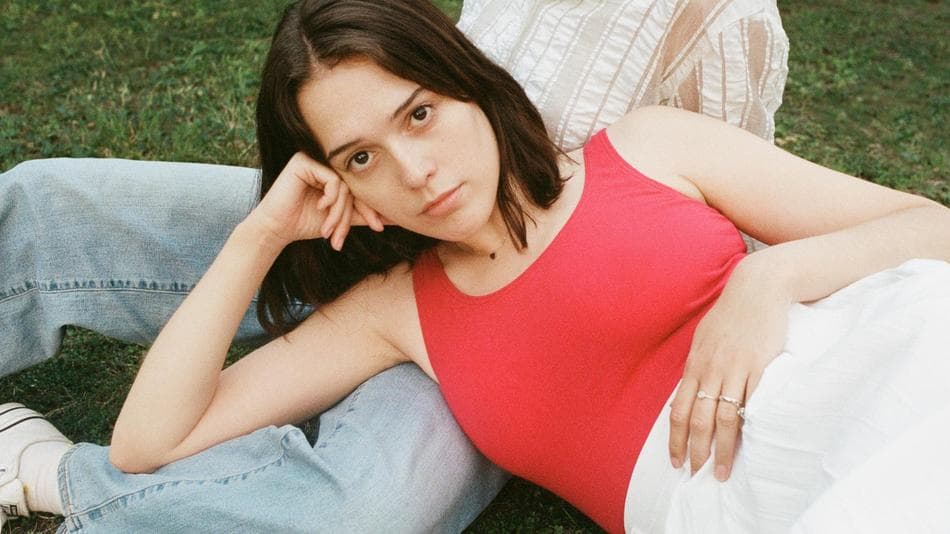 Alicia Clara’s songwriting is so authentically her, her gentle voice, the hyper-specific lyrics, all wrapped up in her dreamy melodies. It feels like she’s transporting you to another universe. We talked to her about taking time with projects and taking big risks. How did you get started in music?