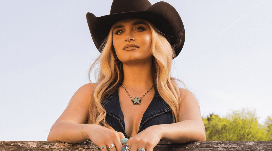 I’m always just a country girl at heart, and always down for hearing the latest from the new crop of women in country. Siena is one of those artists that just radiates authenticity, her new song, “A Moment Of A Memory,” hits hard. It feels so genuine. We talked to Siena about what drew her to