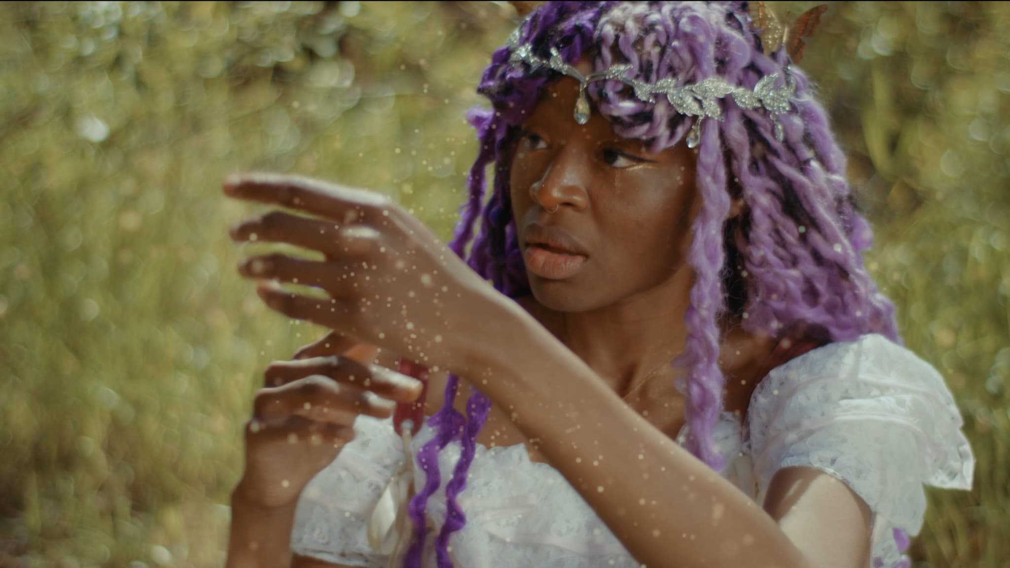 Enny Owl immediately caught my attention with her gorgeous purple hair and fairy aesthetics on TikTok, it’s like she lives in her own magical world and her music totally captures that. Ethereal and sparkling with her angelic vocals, it’s easy to get caught up in her creations. We talked to her