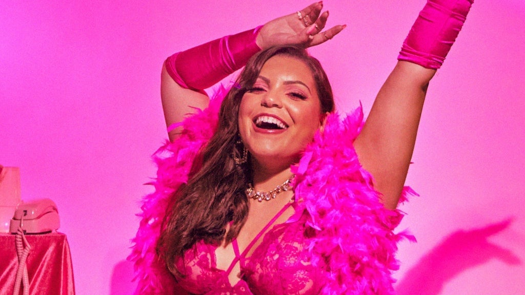 Elle Baez: I Love My Body