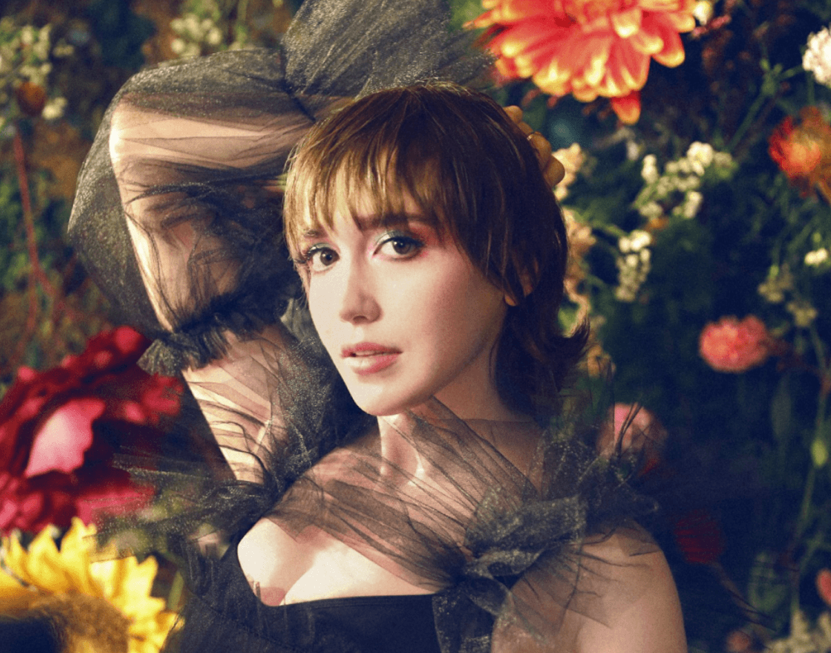BONZIE’s dreamy sound is captivating as it is resonating. From rock to folk to surrealist pop, there isn’t a genre she hasn’t touched. We sat down with the singer-songwriter on her single, “Citrus,” to discuss her journey into music and more. Tell us the story behind “Citrus.” What was the